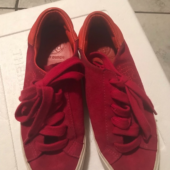 Shoes - Picture 2 of 4